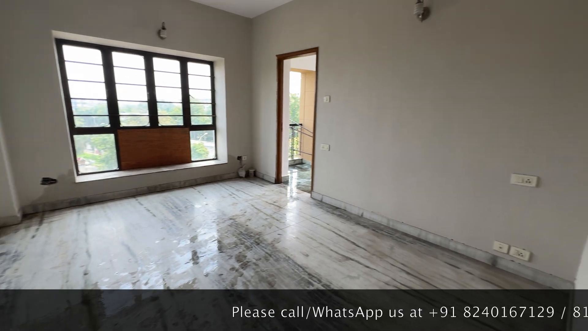 2200 sq ft 4 BHK Luxurious Flat @ Mani Karn, EM Bypass 